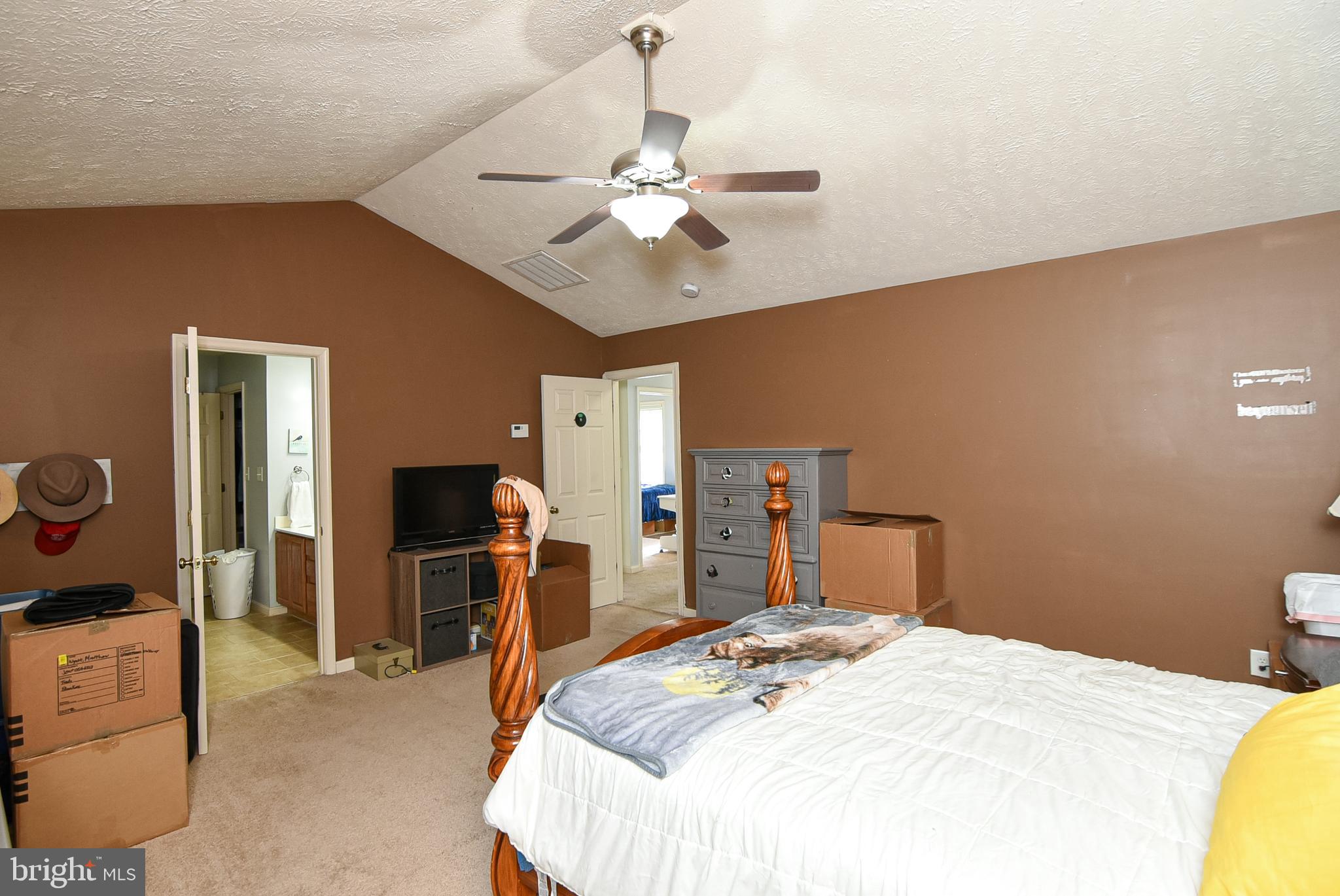 10485 Gallant Fox Way