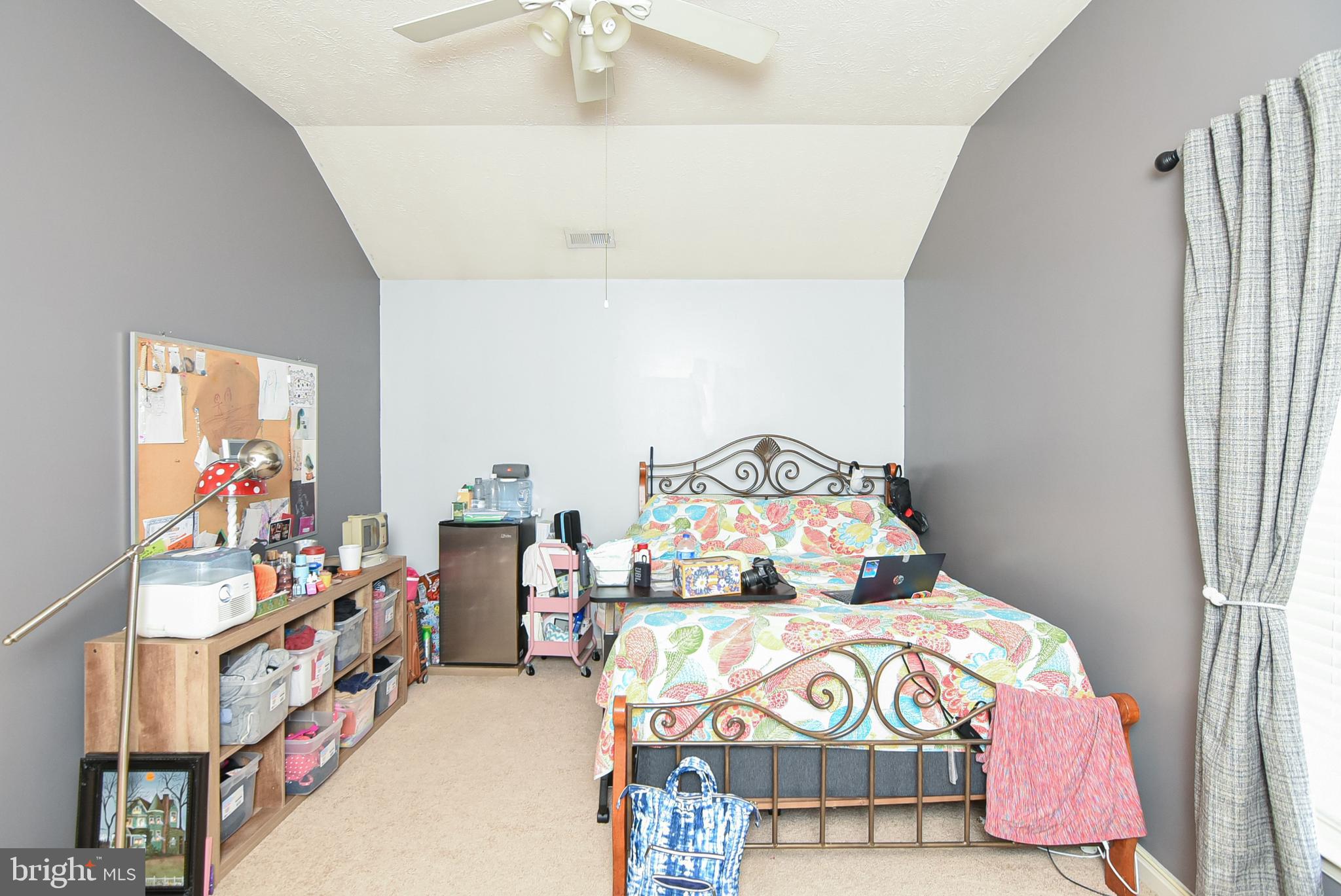 10485 Gallant Fox Way