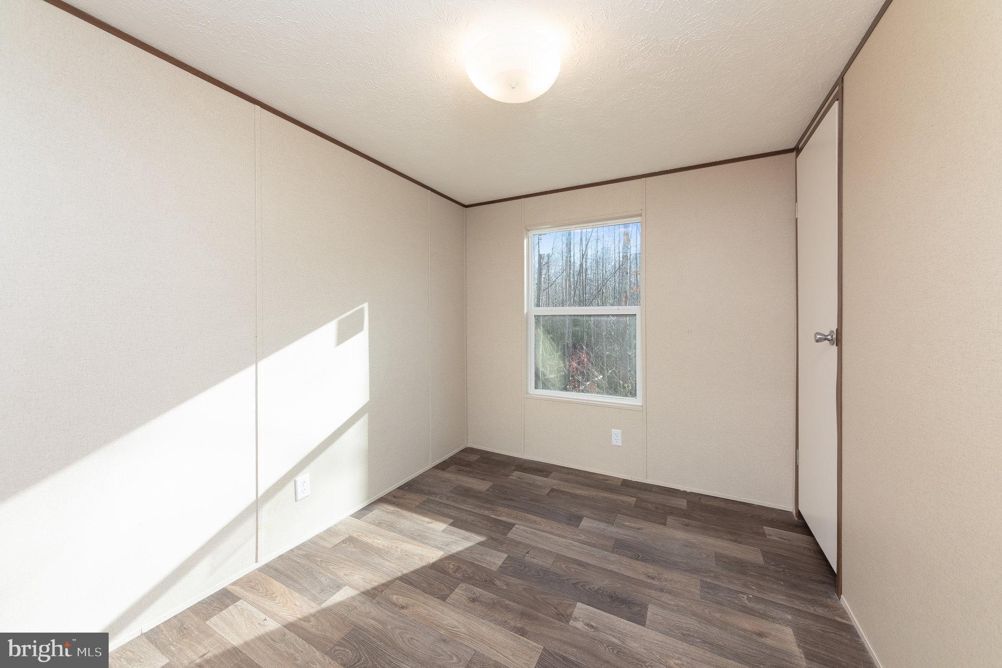 10019 Woodford ROAD