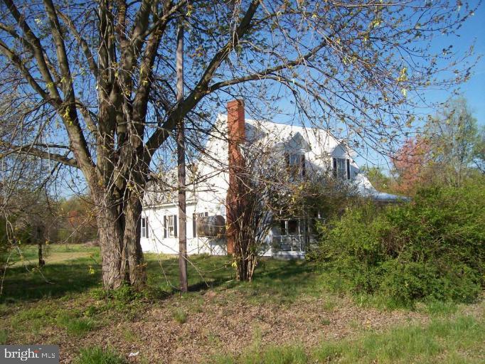 19168 Sparta Rd