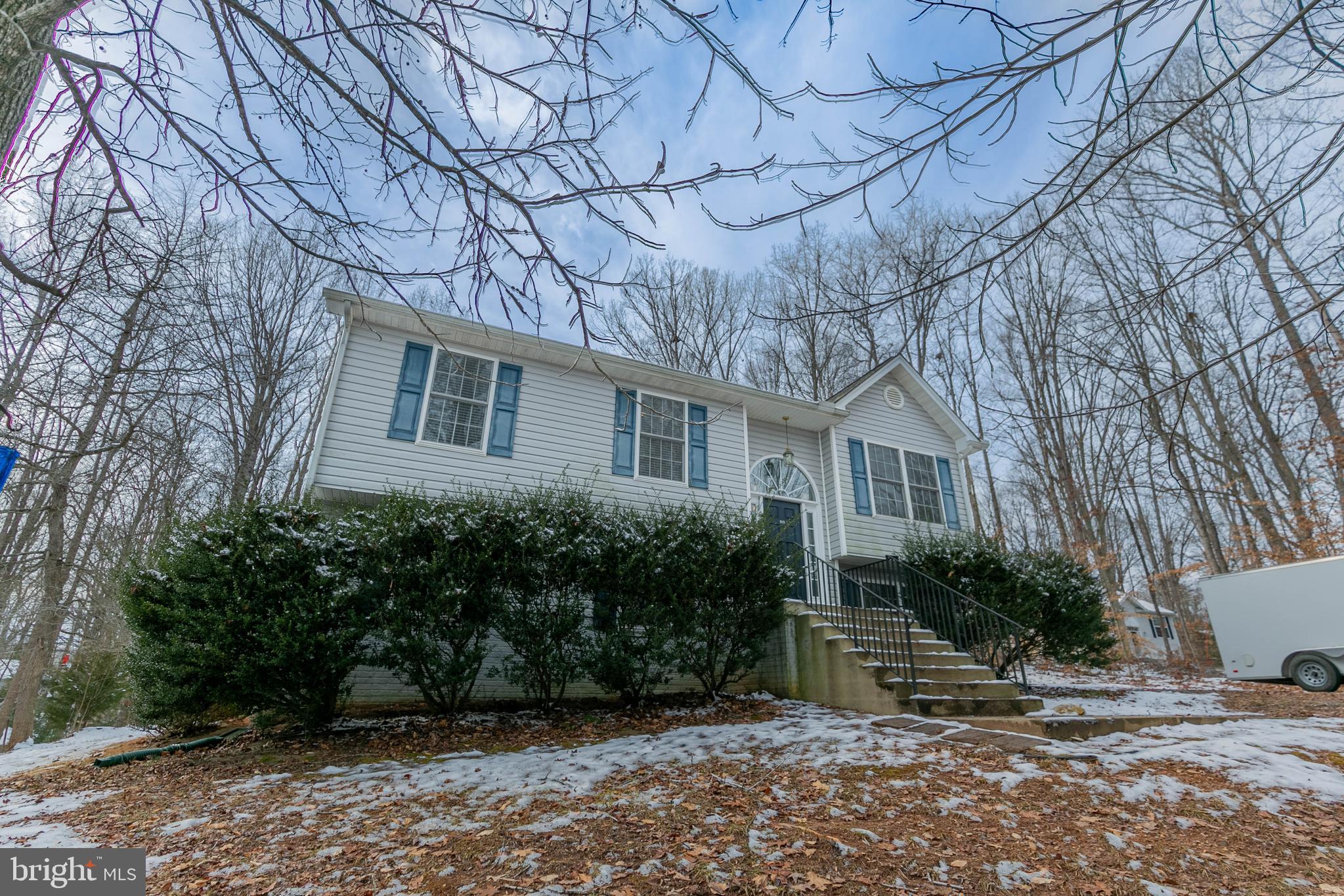 213 Cedar Ridge Dr