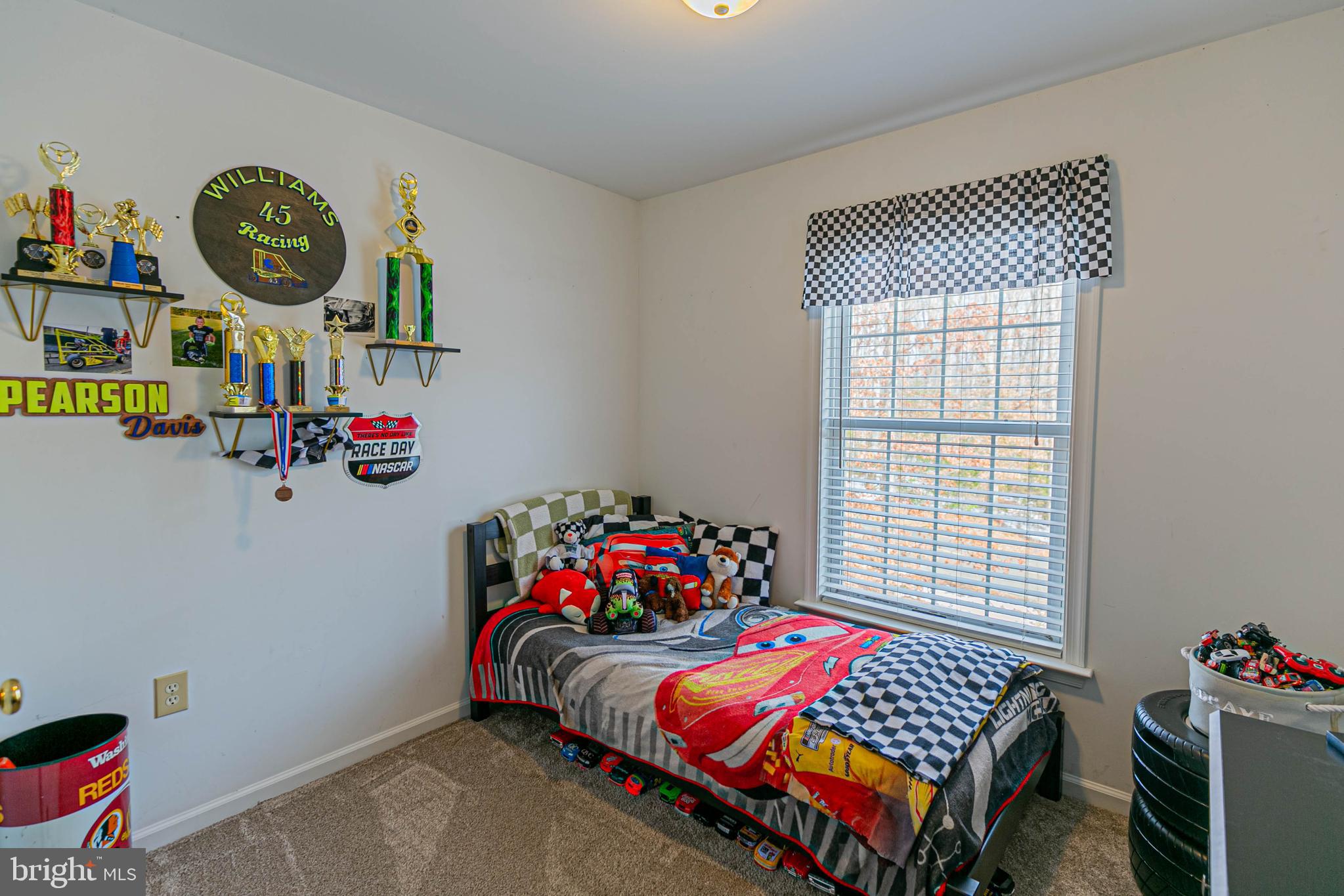 213 Cedar Ridge Dr