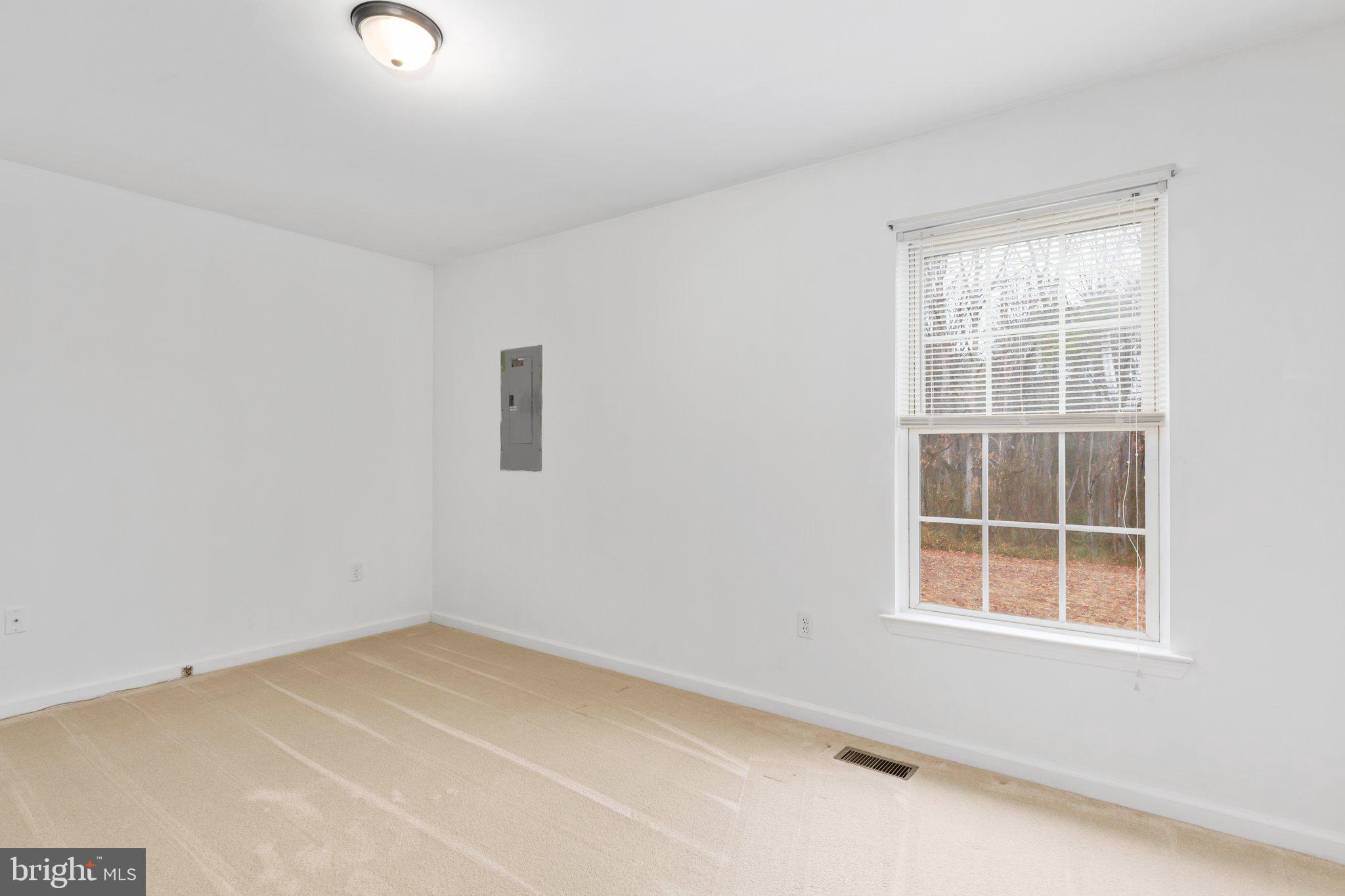 6310 Frazier Lane