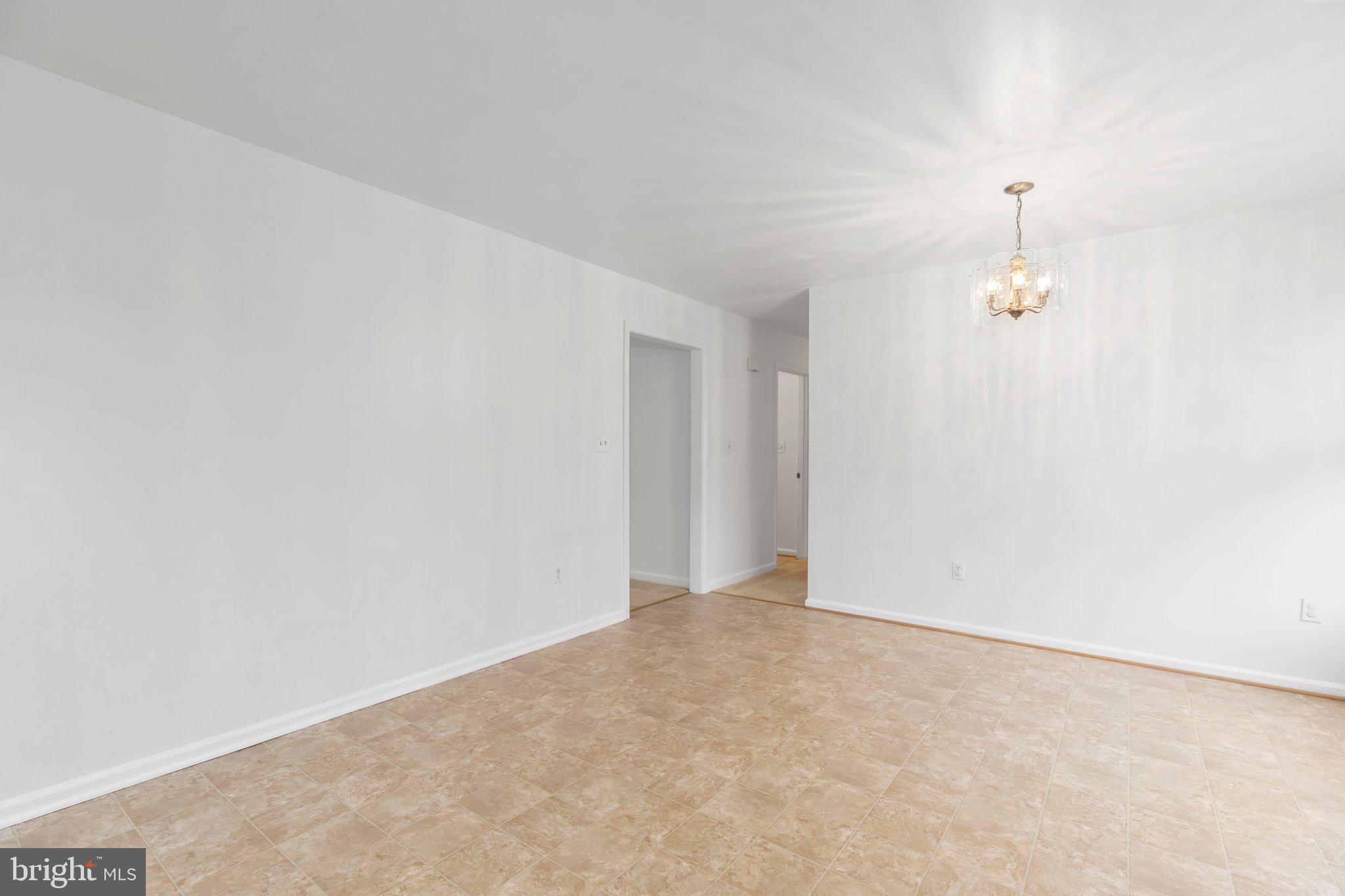 6310 Frazier Lane