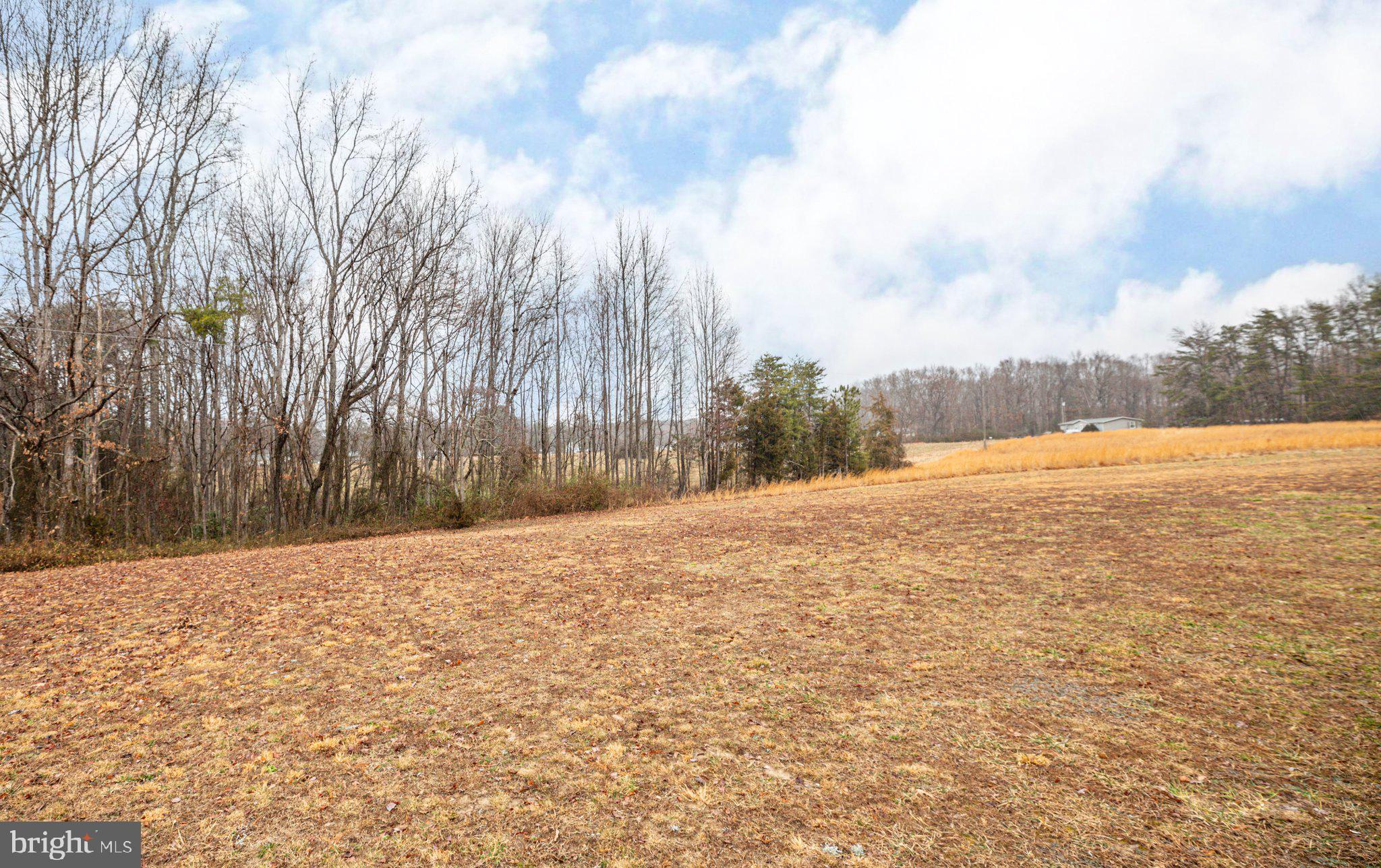 6310 Frazier Lane