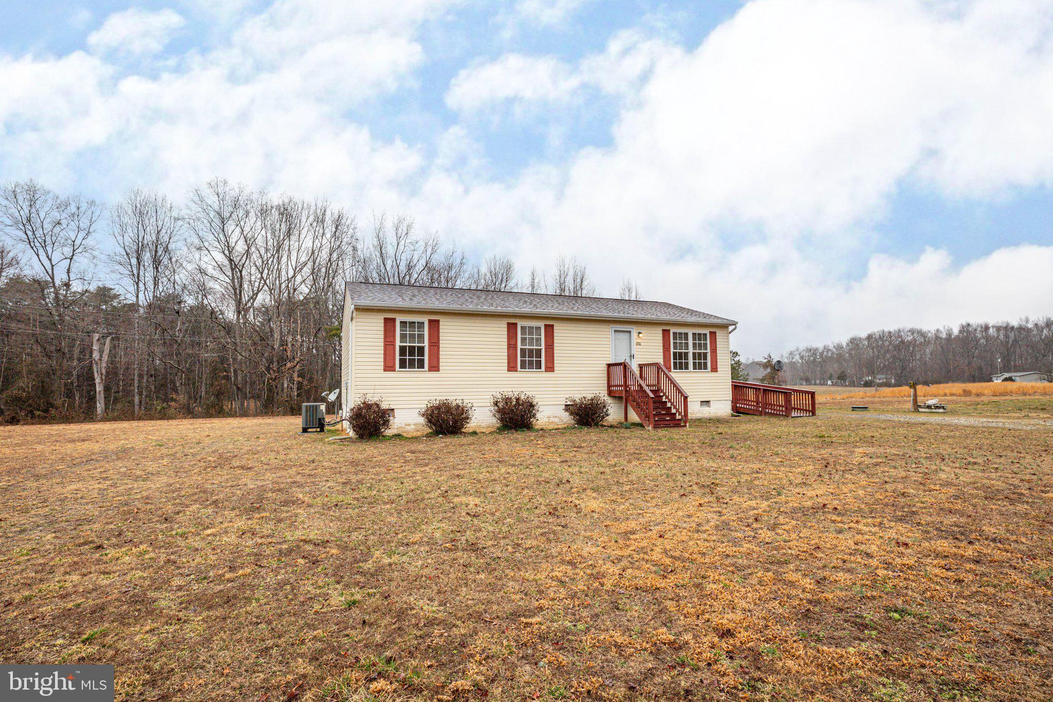 6310 Frazier Lane