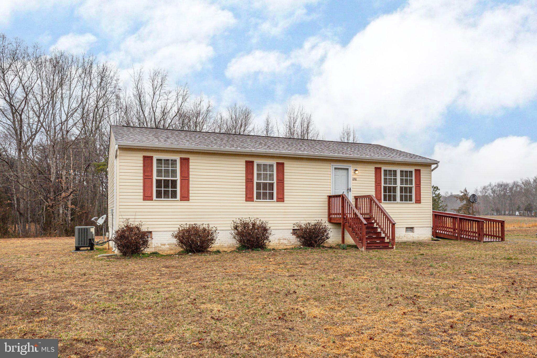 6310 Frazier Lane