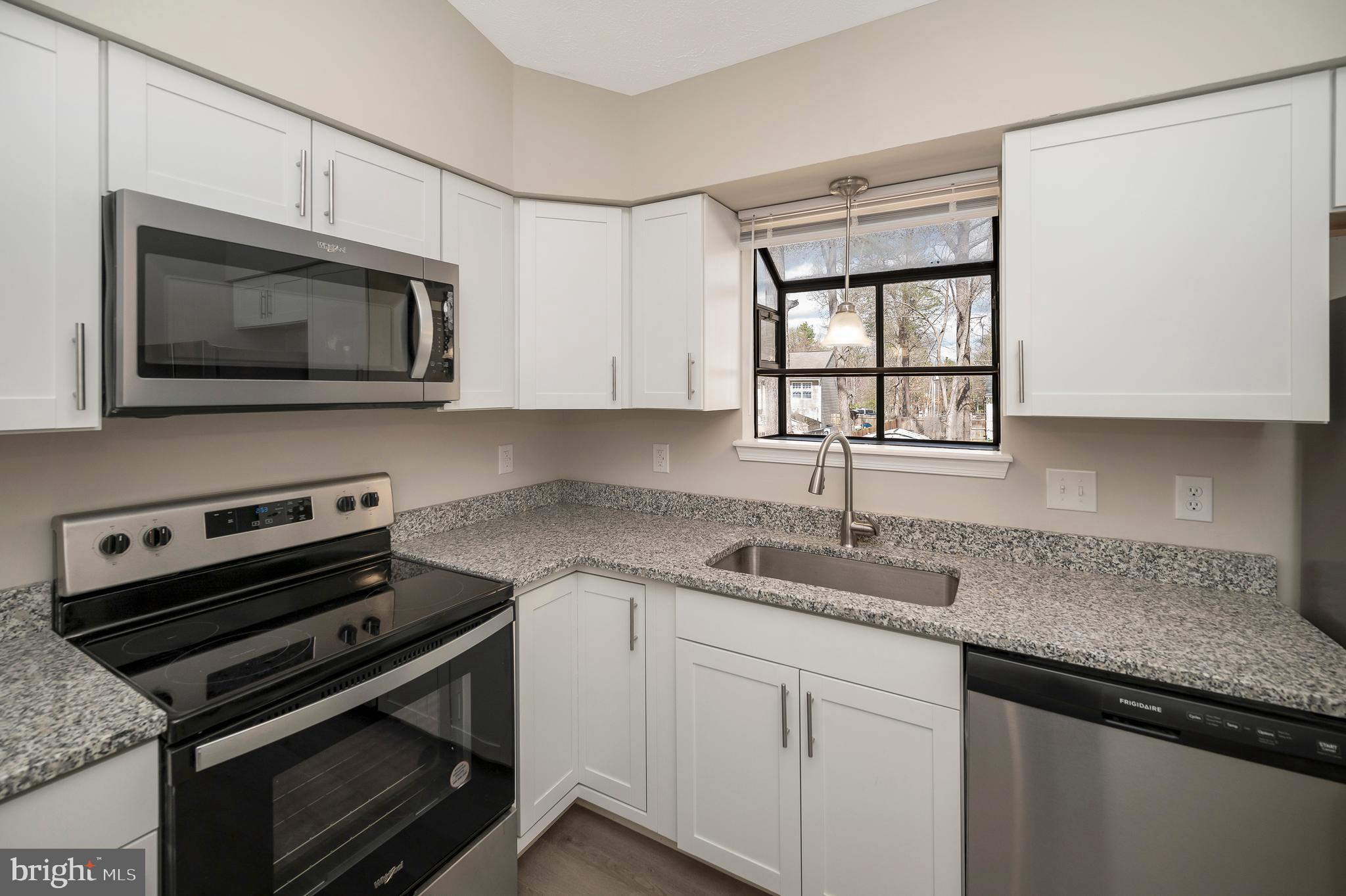 506 Montgomery Dr