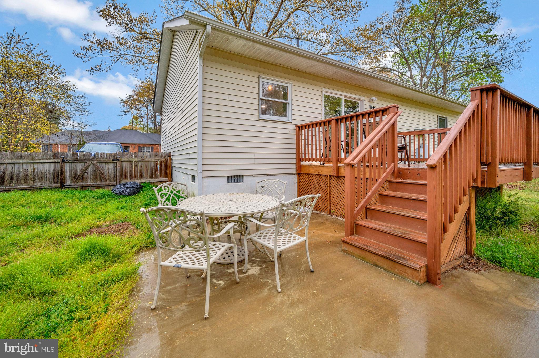 12216 Bunya Ln