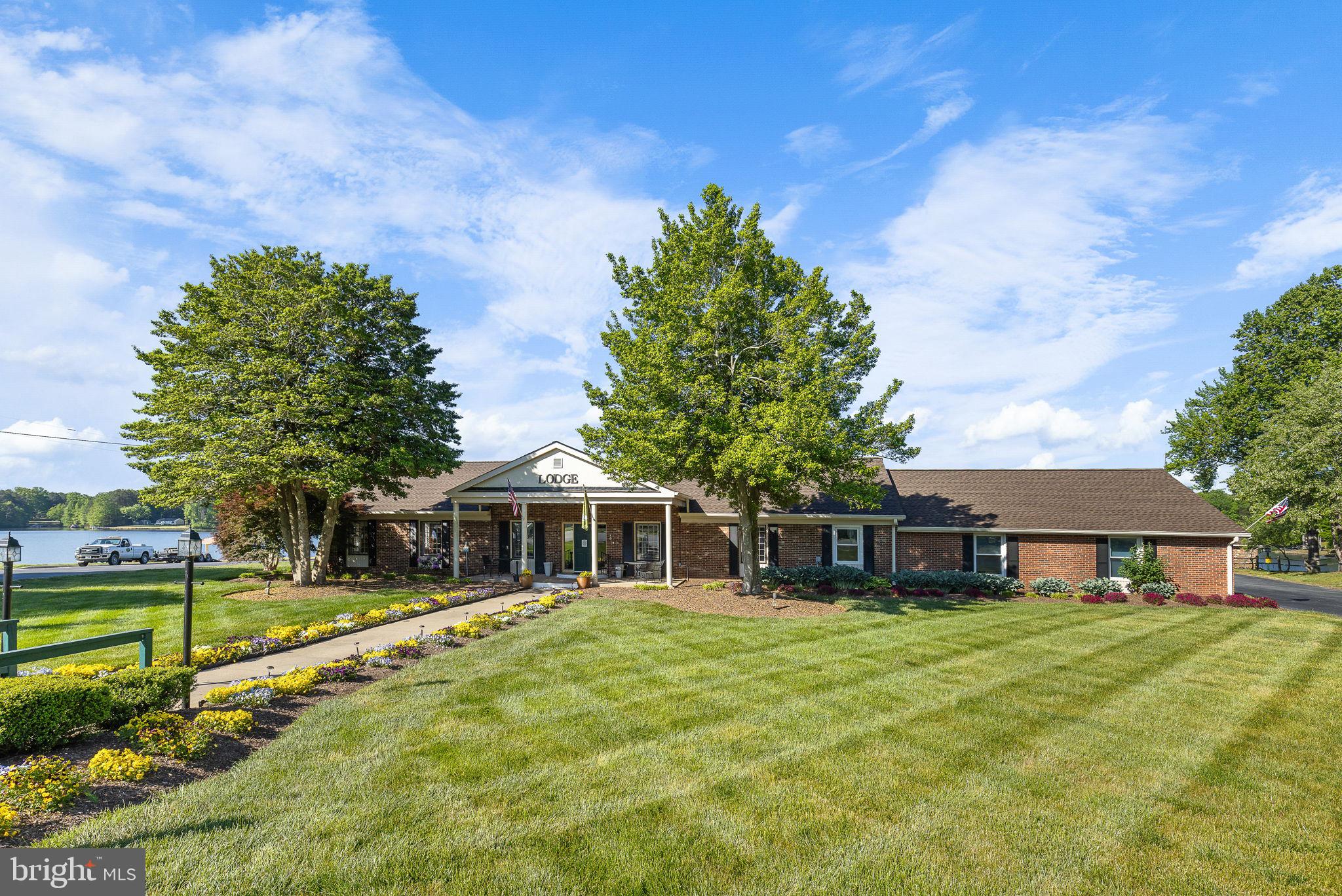 522 Freedom Dr