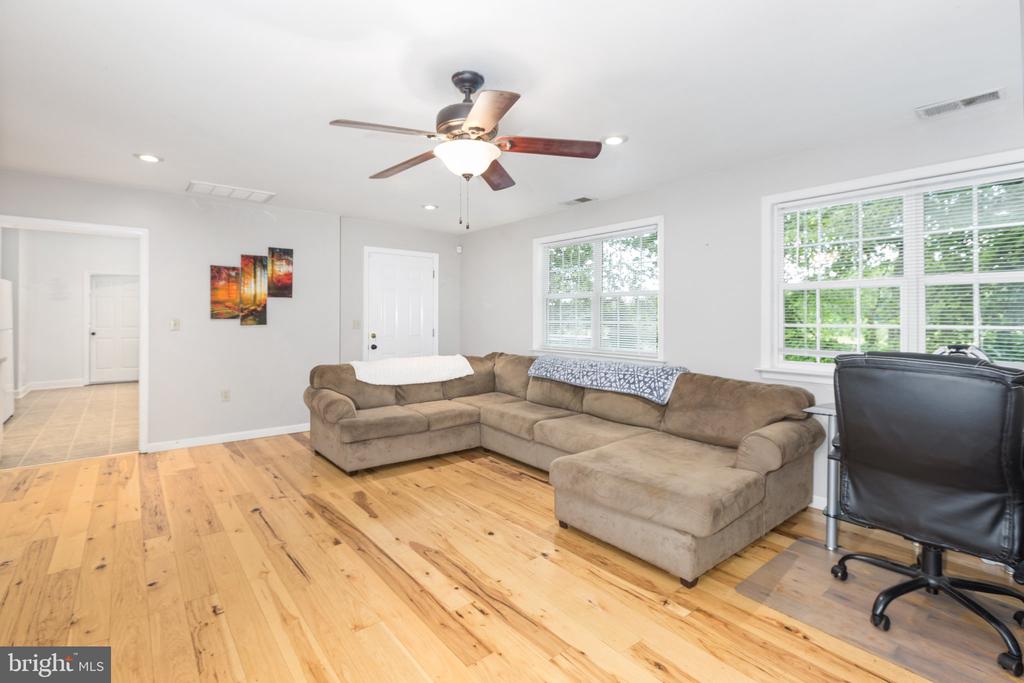 14500 Woodslane Rd