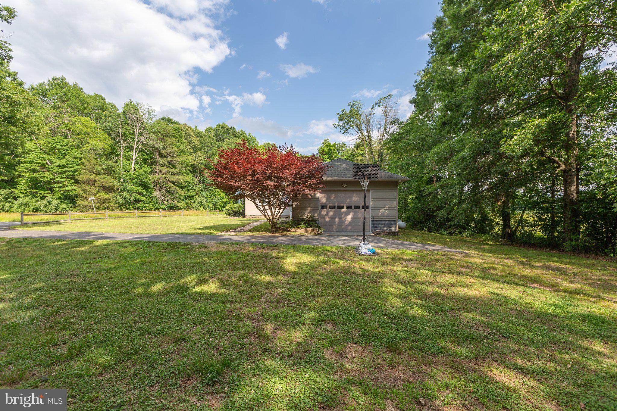 14500 Woodslane Rd