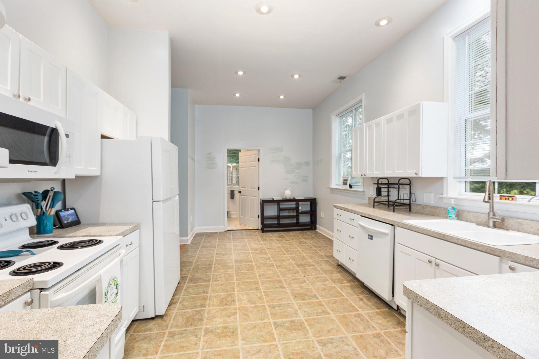 14500 Woodslane Rd