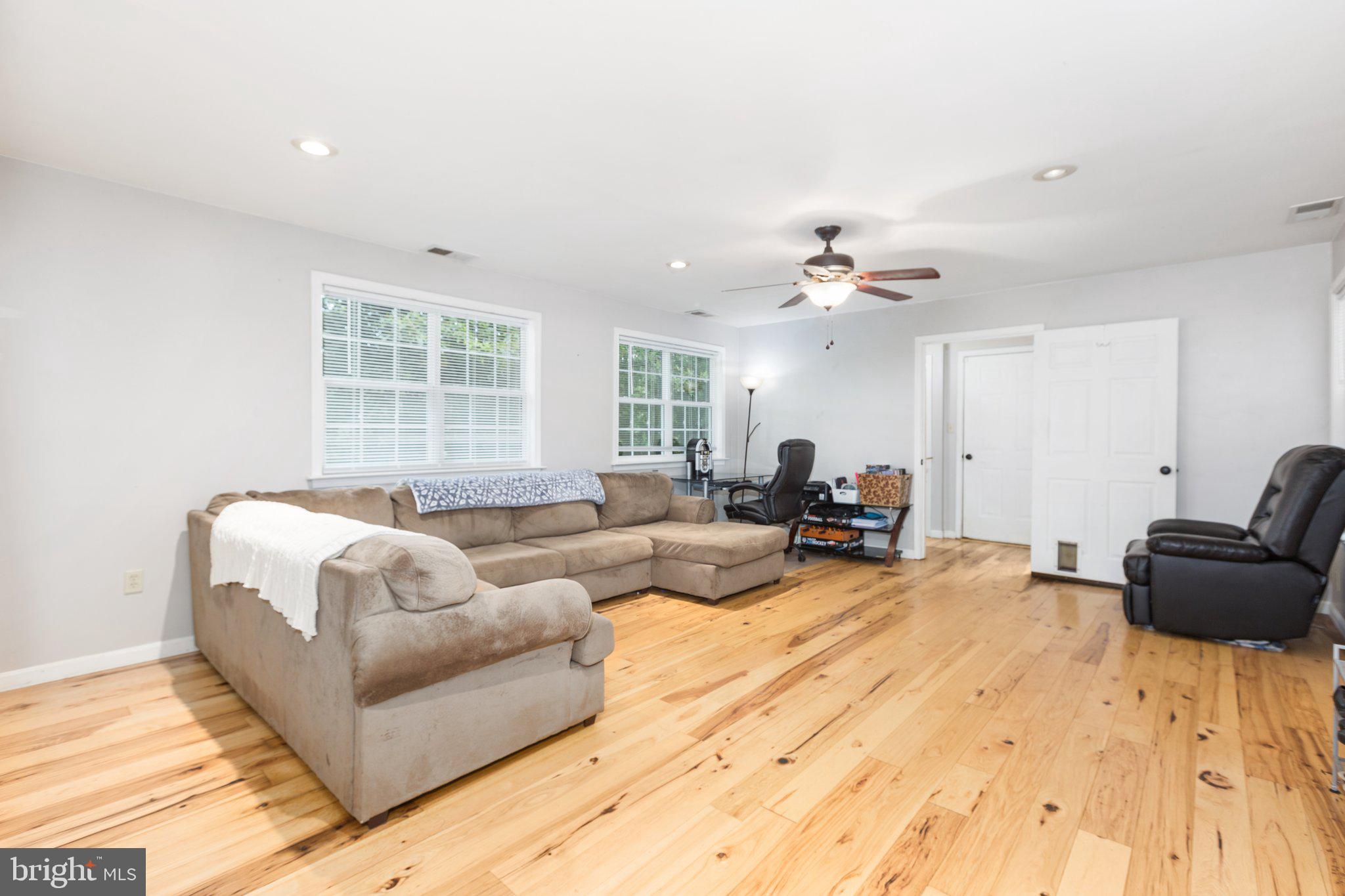 14500 Woodslane Rd