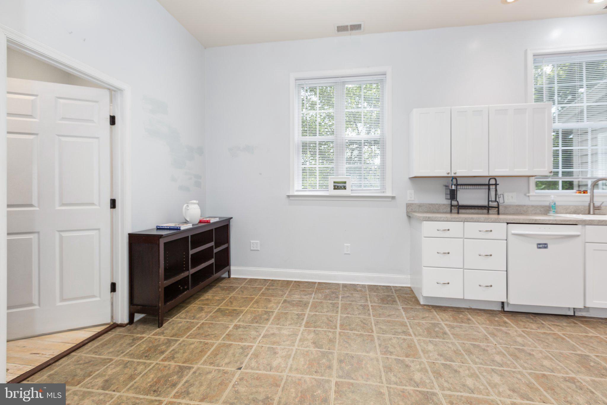 14500 Woodslane Rd