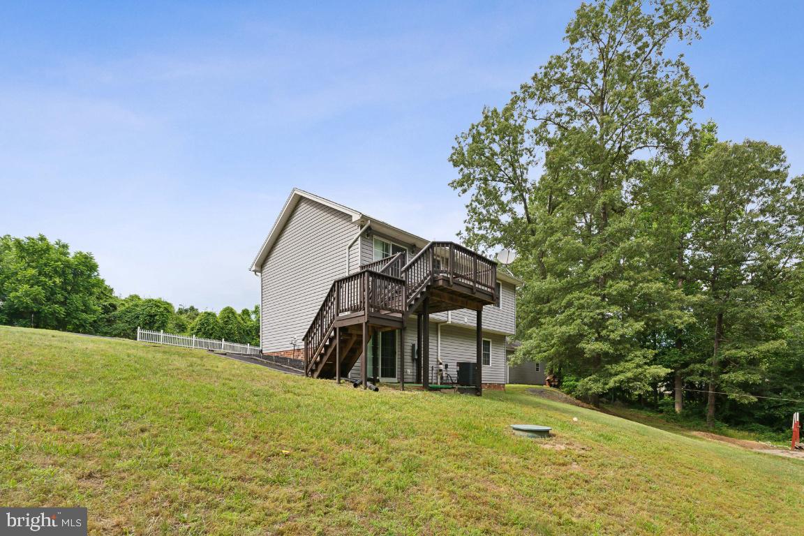 17156 Doggetts Fork Rd