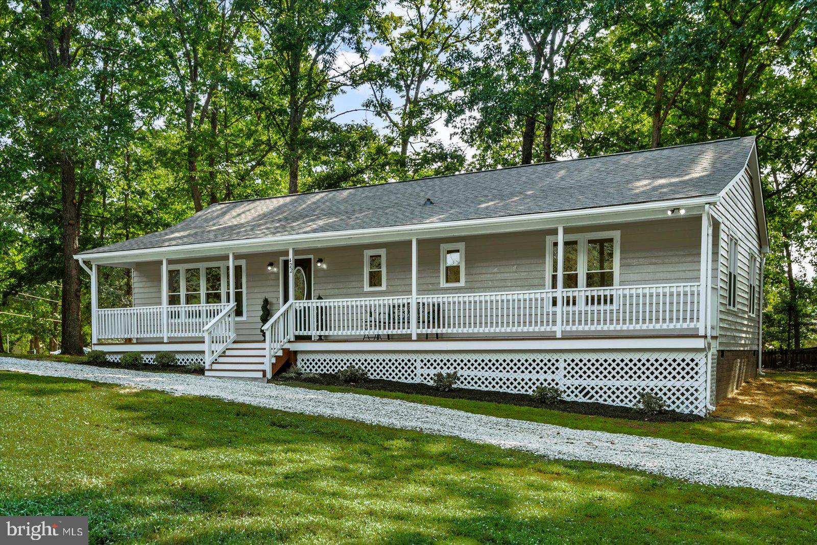 422 Cornwall Dr