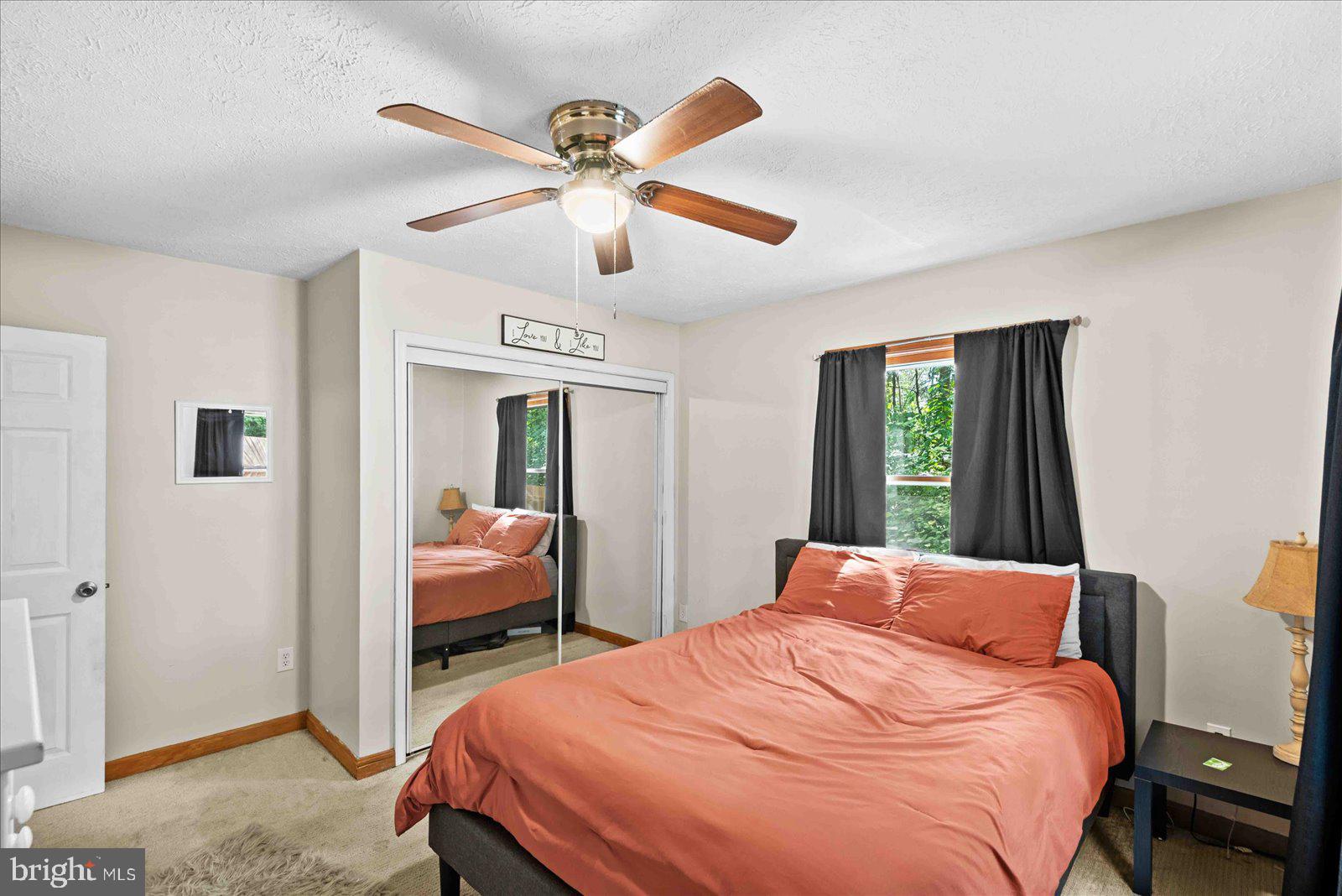 215 Lexington Dr