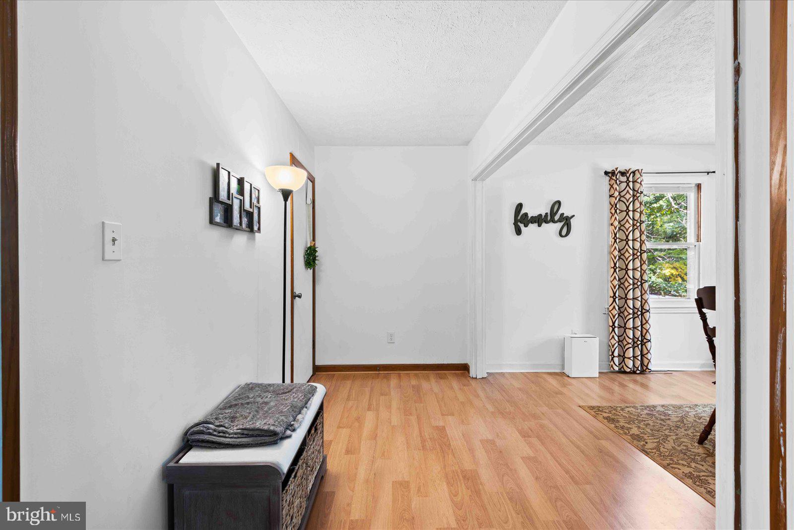 215 Lexington Dr