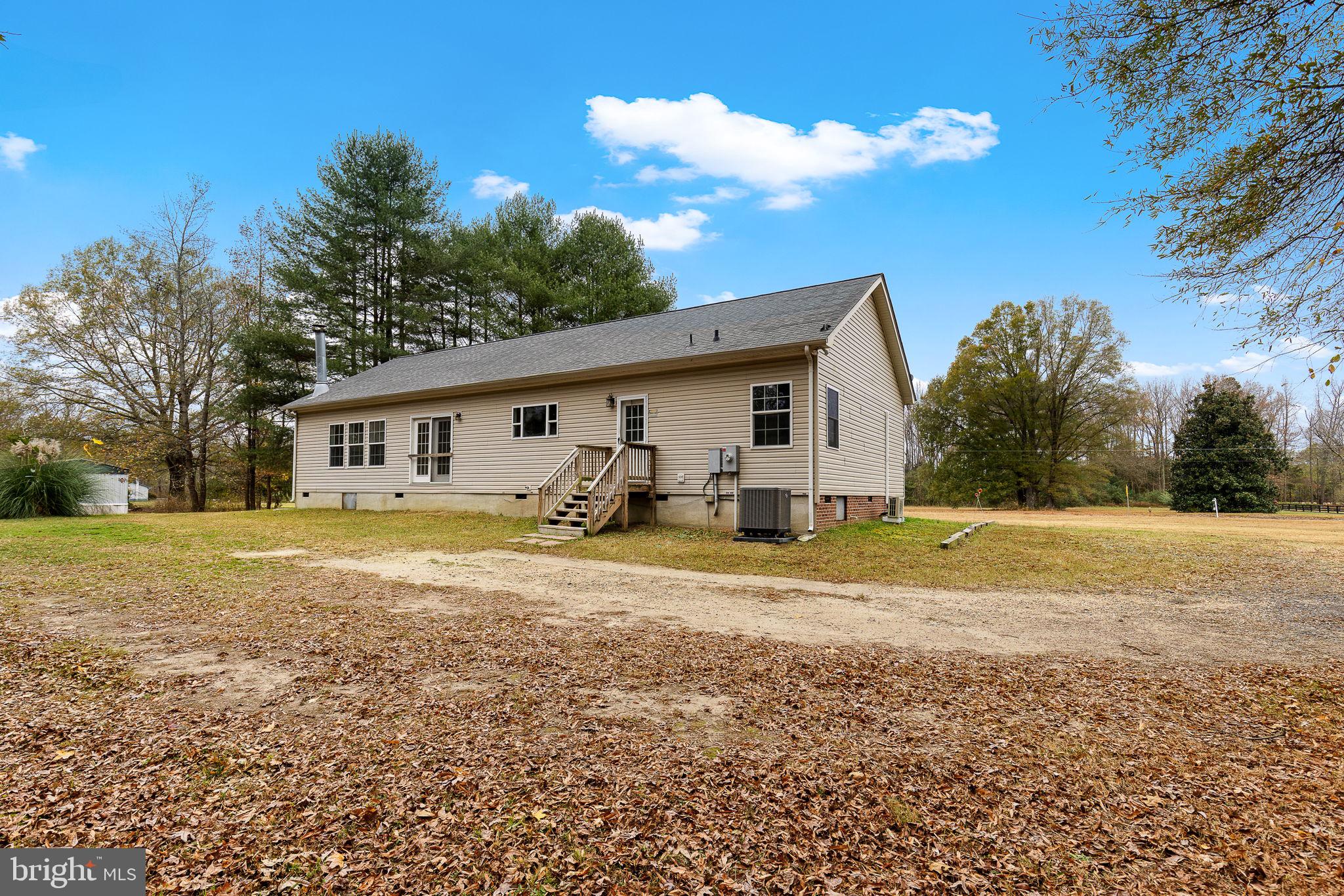 11652 Stonewall Jackson Rd