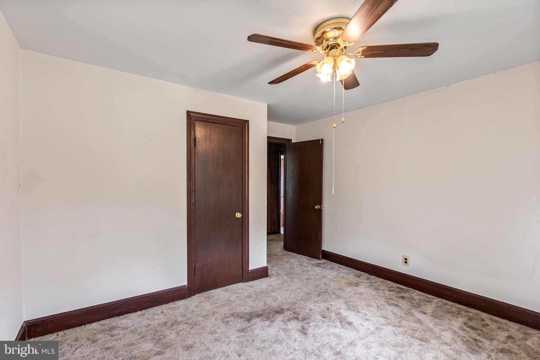 7166 Fredericksburg Tpke
