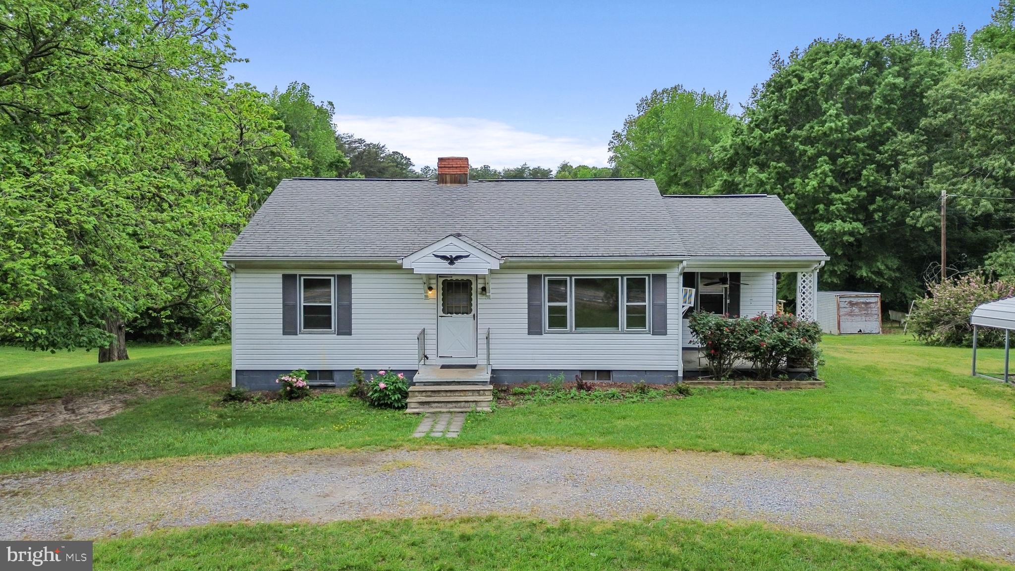 7166 Fredericksburg Tpke