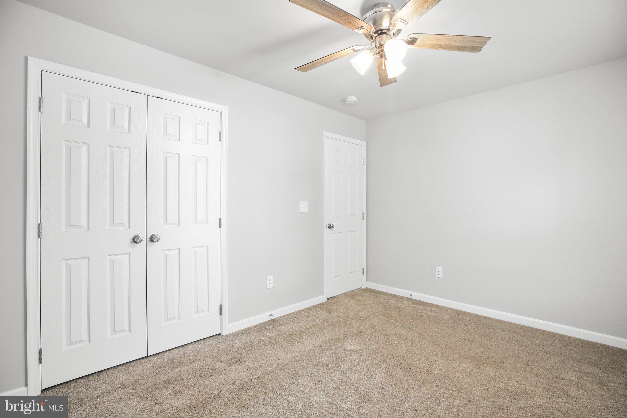 125 Dorsey Ln