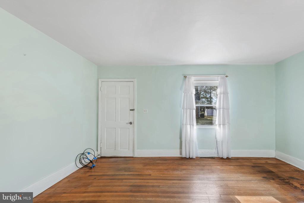 119 DAVIS COURT