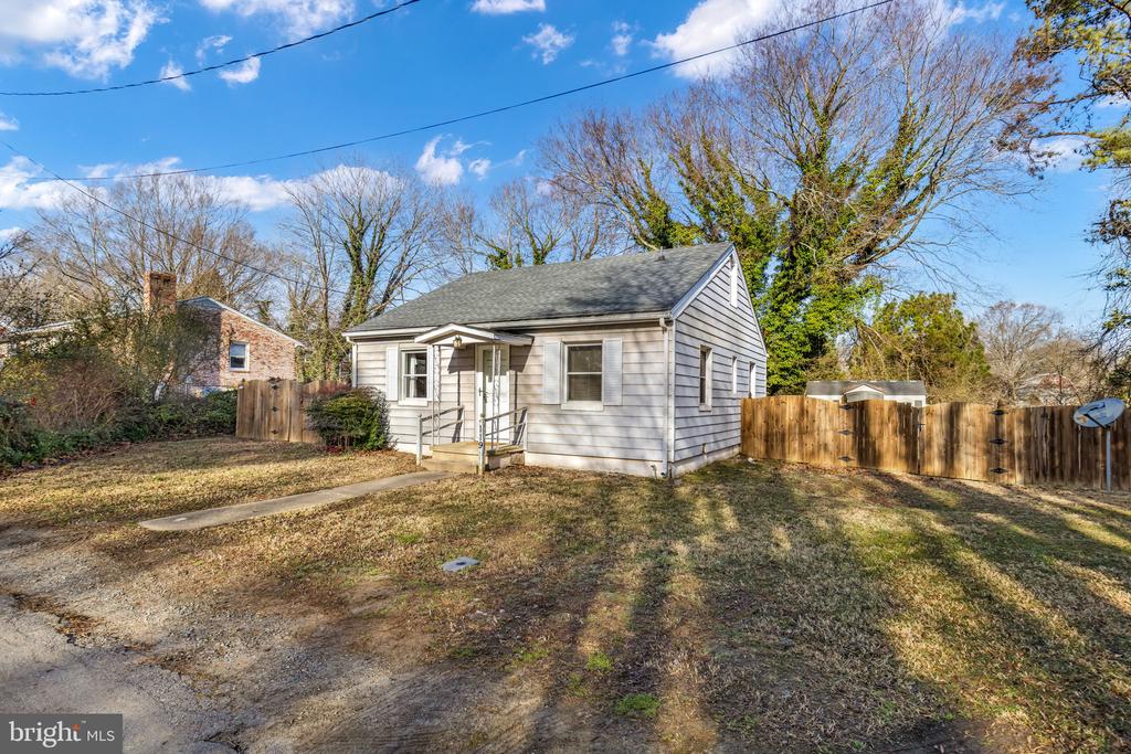 119 DAVIS COURT