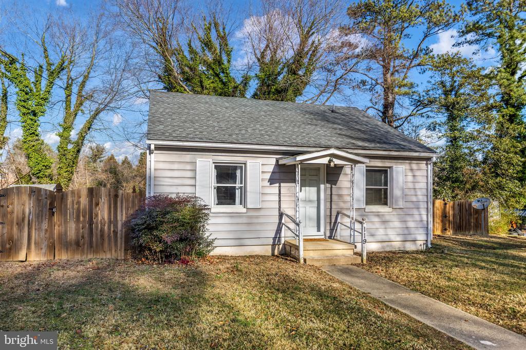 119 DAVIS COURT