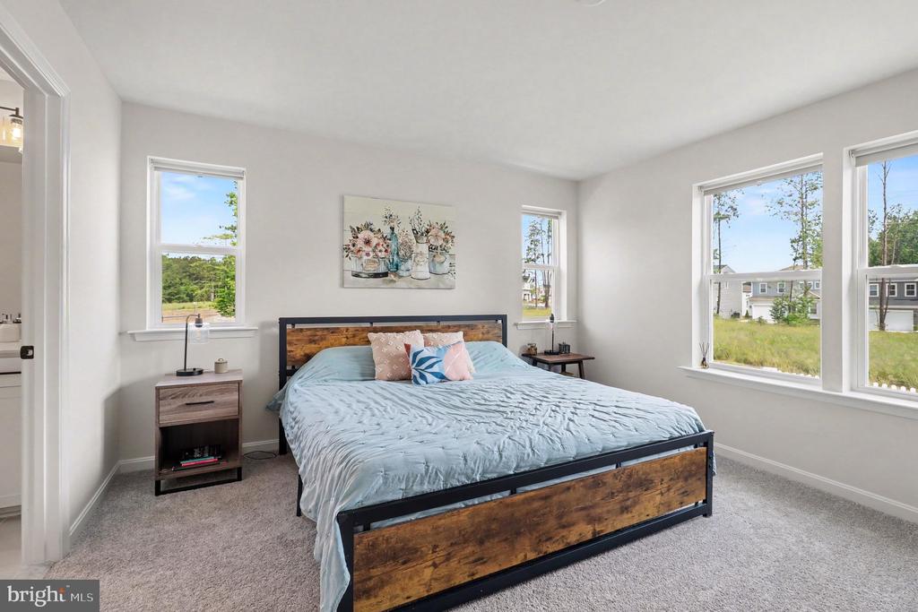 7123 BRAXTON COURT