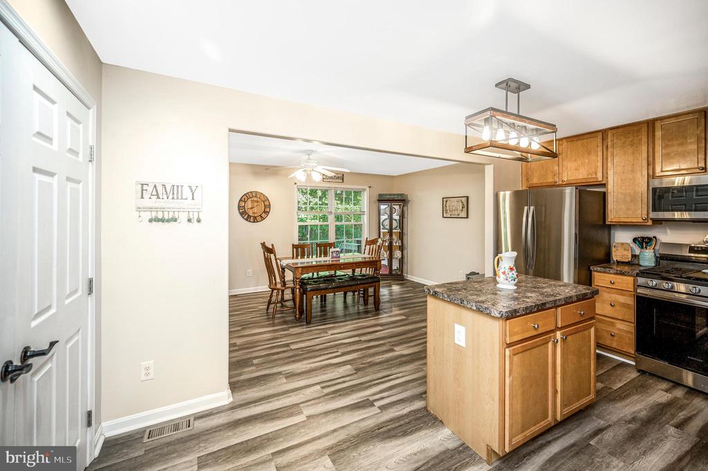 23044 SIR BARTON COURT