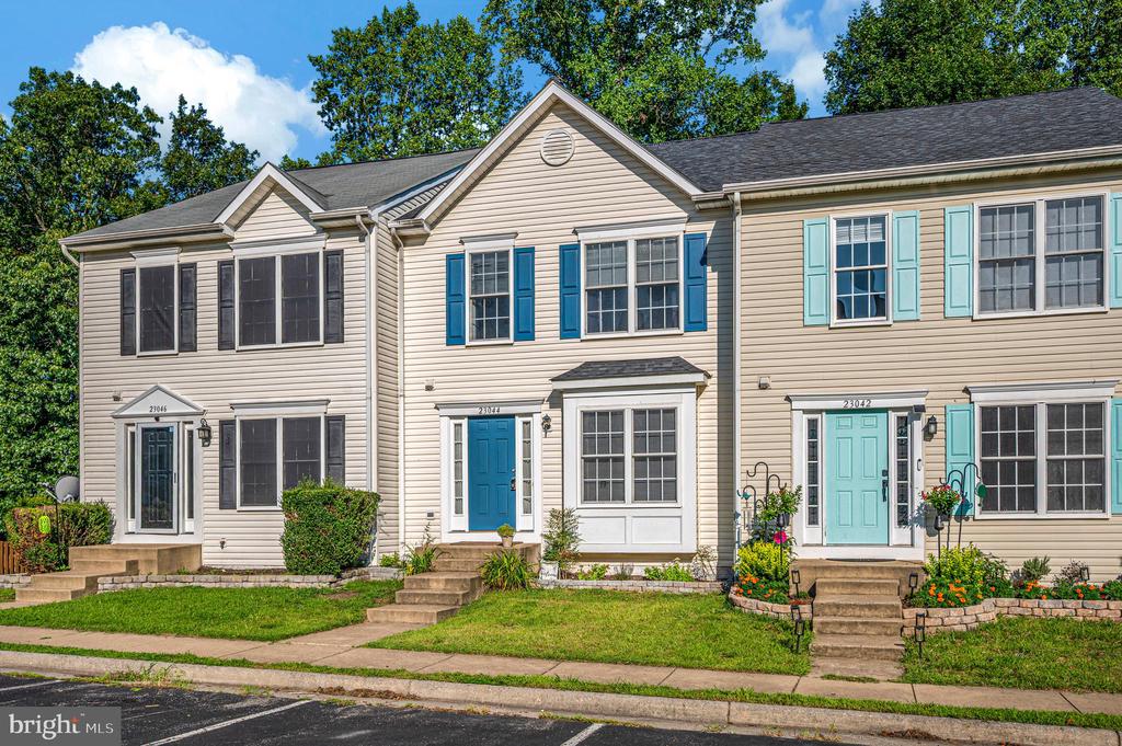 23044 SIR BARTON COURT
