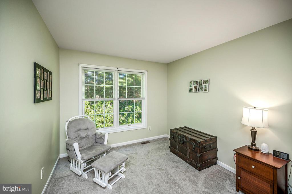 23044 SIR BARTON COURT