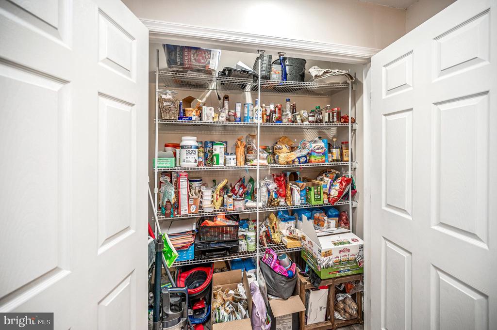 23044 SIR BARTON COURT