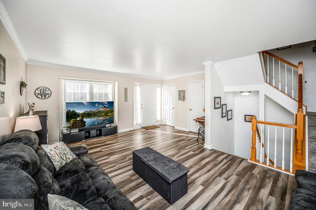 23044 SIR BARTON COURT