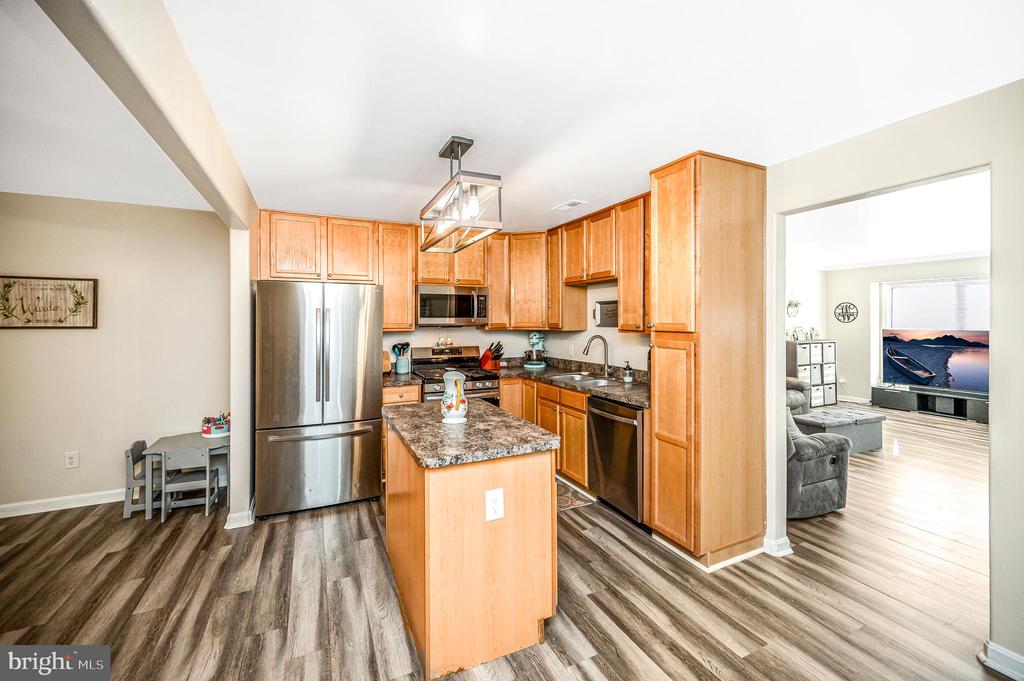 23044 SIR BARTON COURT