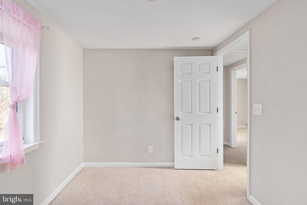 2627 ROSE MOUNT ROAD