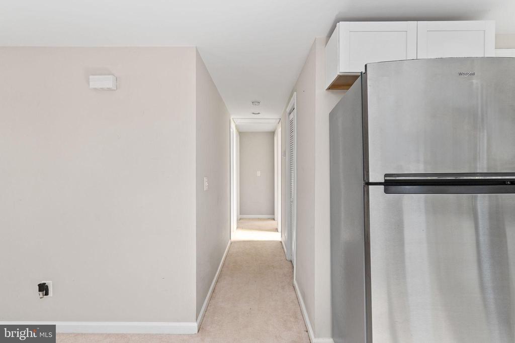 2627 ROSE MOUNT ROAD