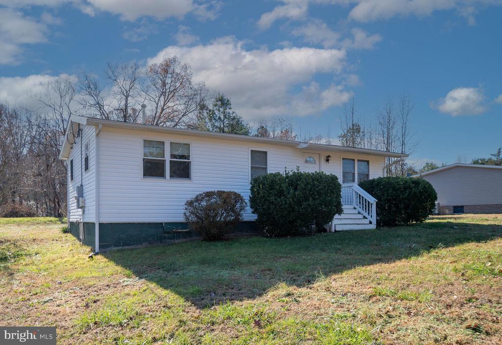 2627 ROSE MOUNT ROAD