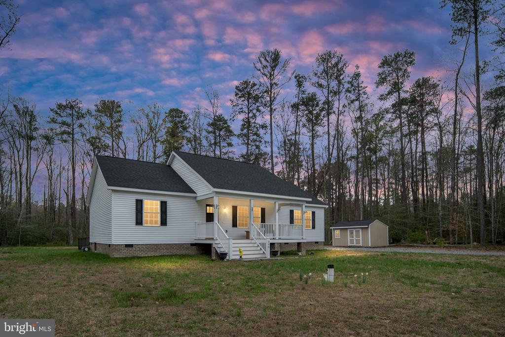 300 RIVER OAKS ROAD