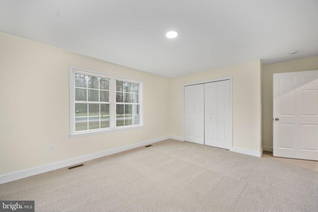 300 RIVER OAKS ROAD
