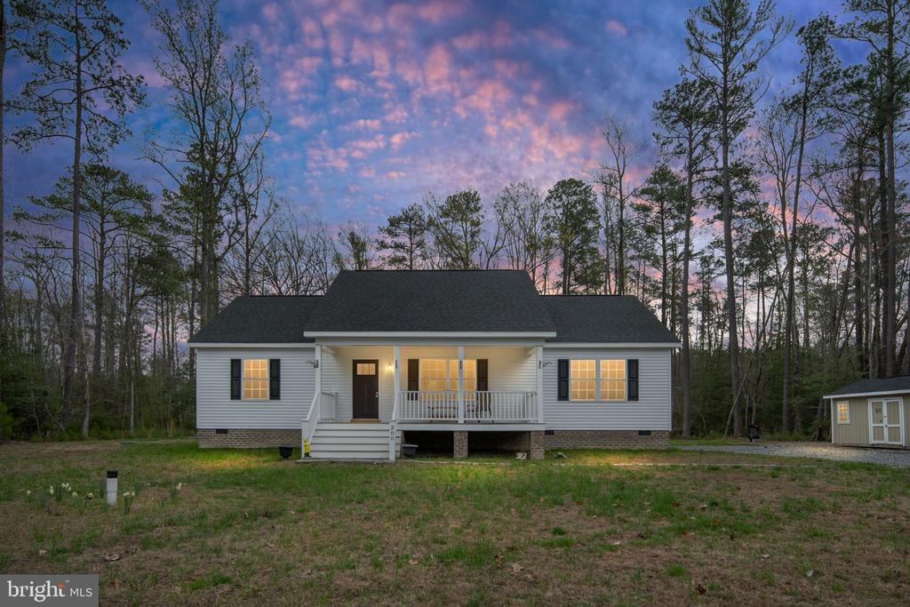 300 RIVER OAKS ROAD