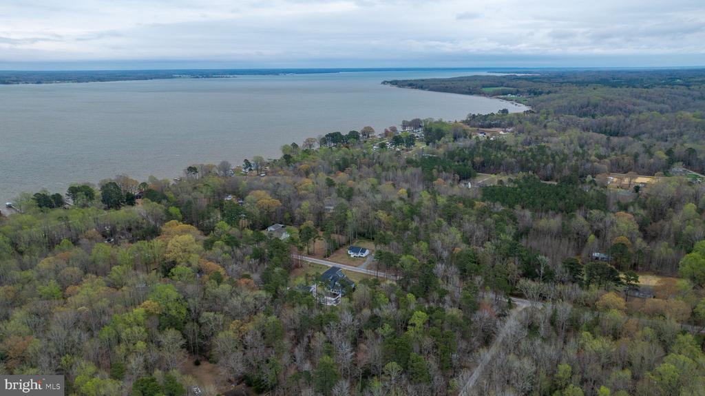 300 RIVER OAKS ROAD