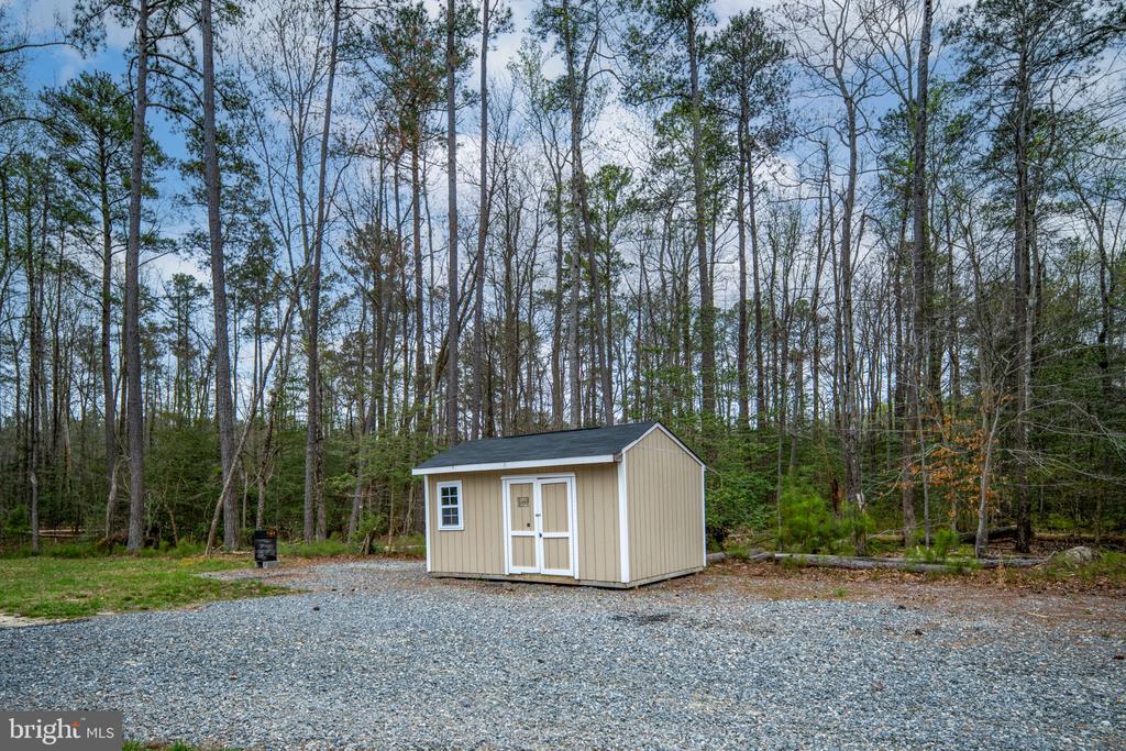 300 RIVER OAKS ROAD