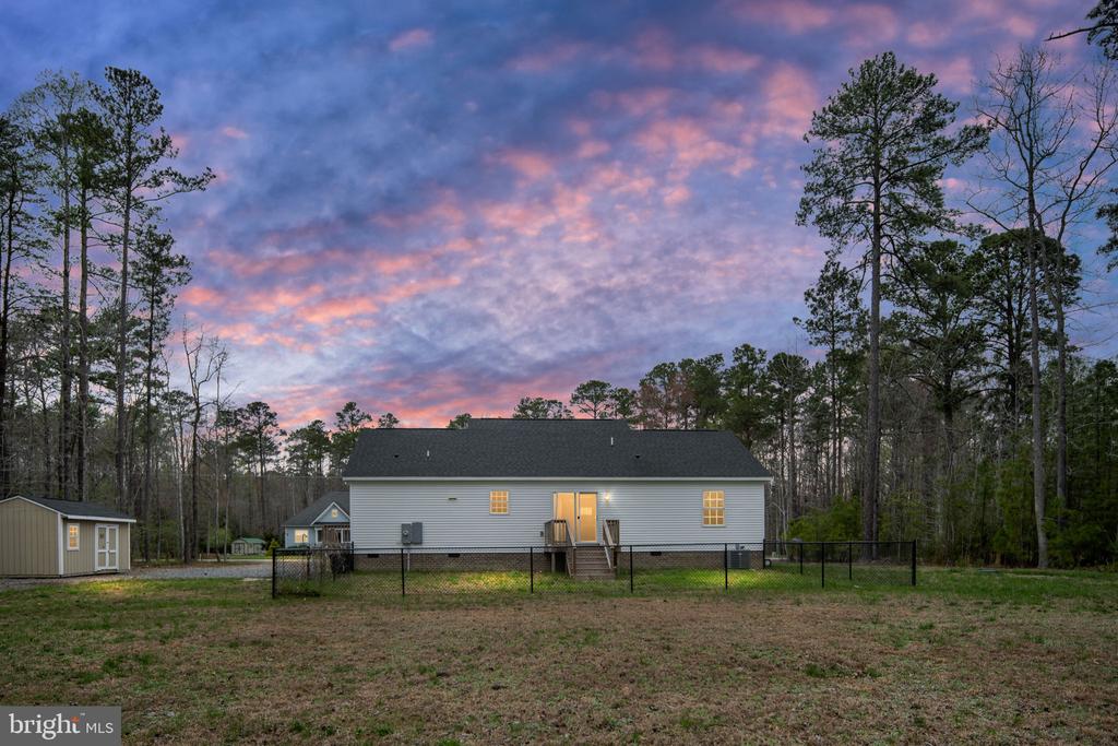 300 RIVER OAKS ROAD
