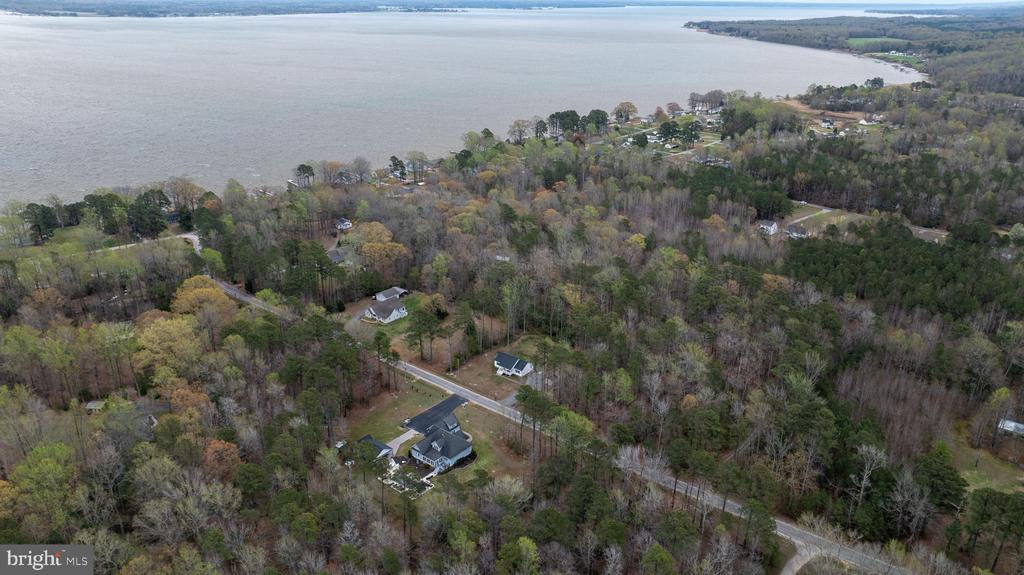 300 RIVER OAKS ROAD