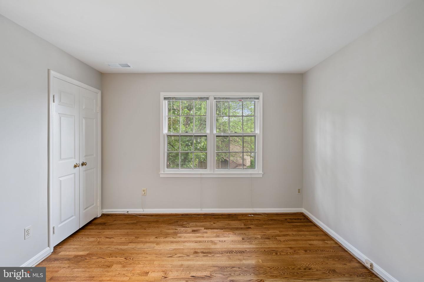 103 Great Falls STREET Unit: 13