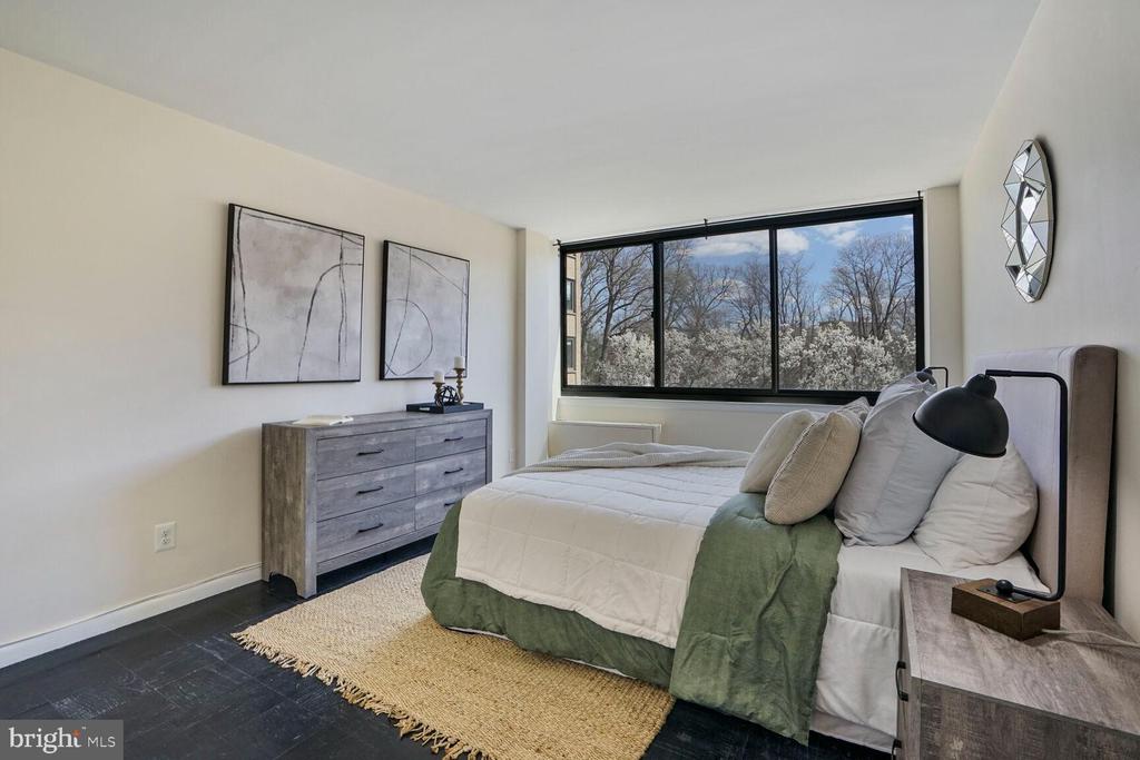600 Roosevelt Blvd #412