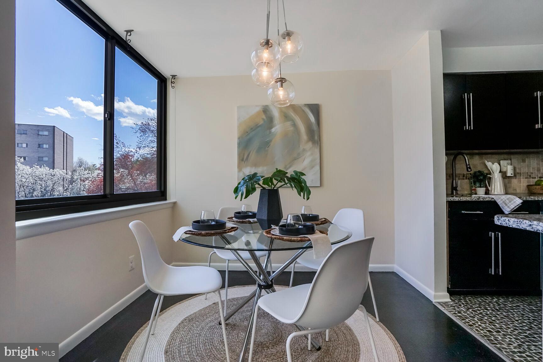 600 Roosevelt Blvd #412